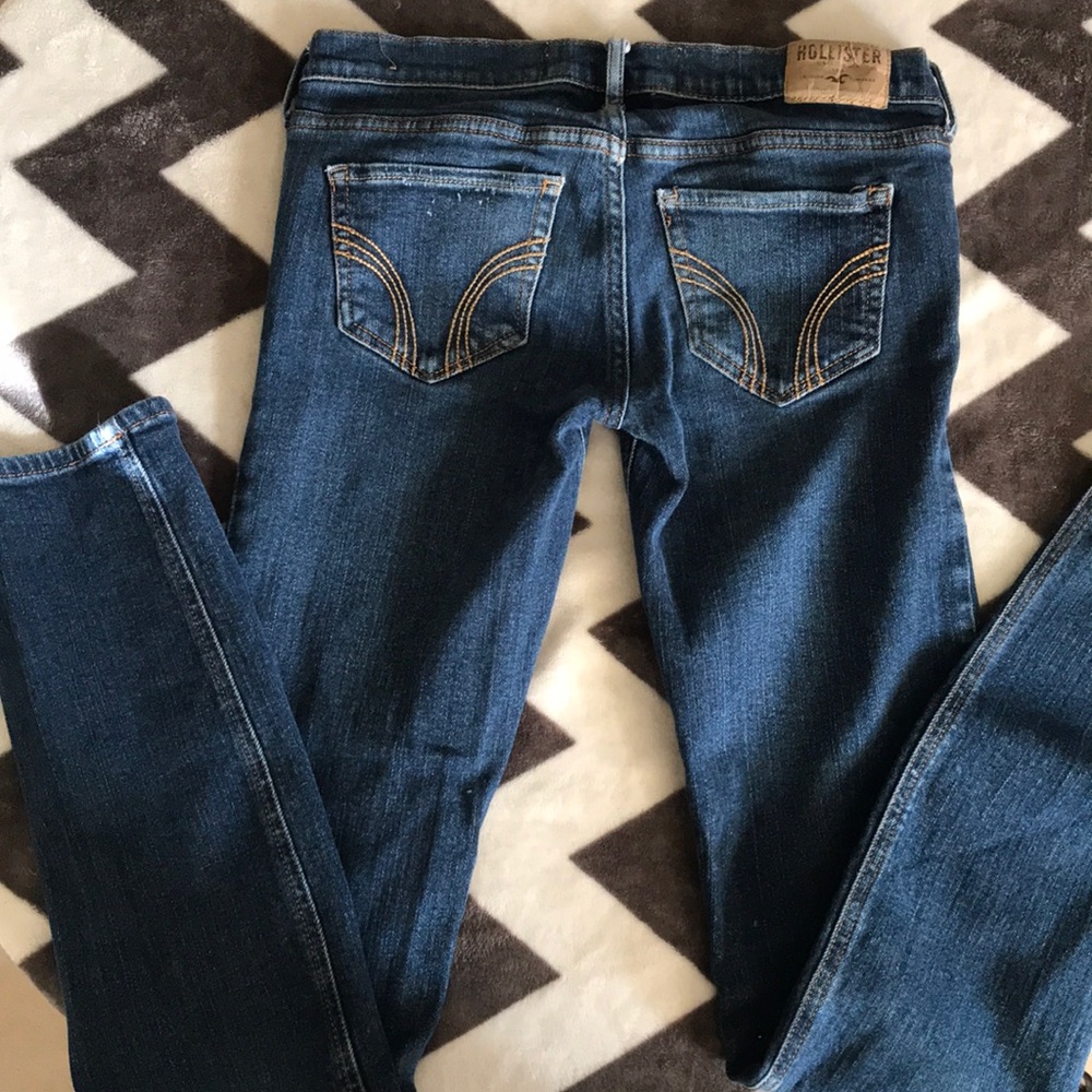 Hollister jeans 1R - BOGO JEANS